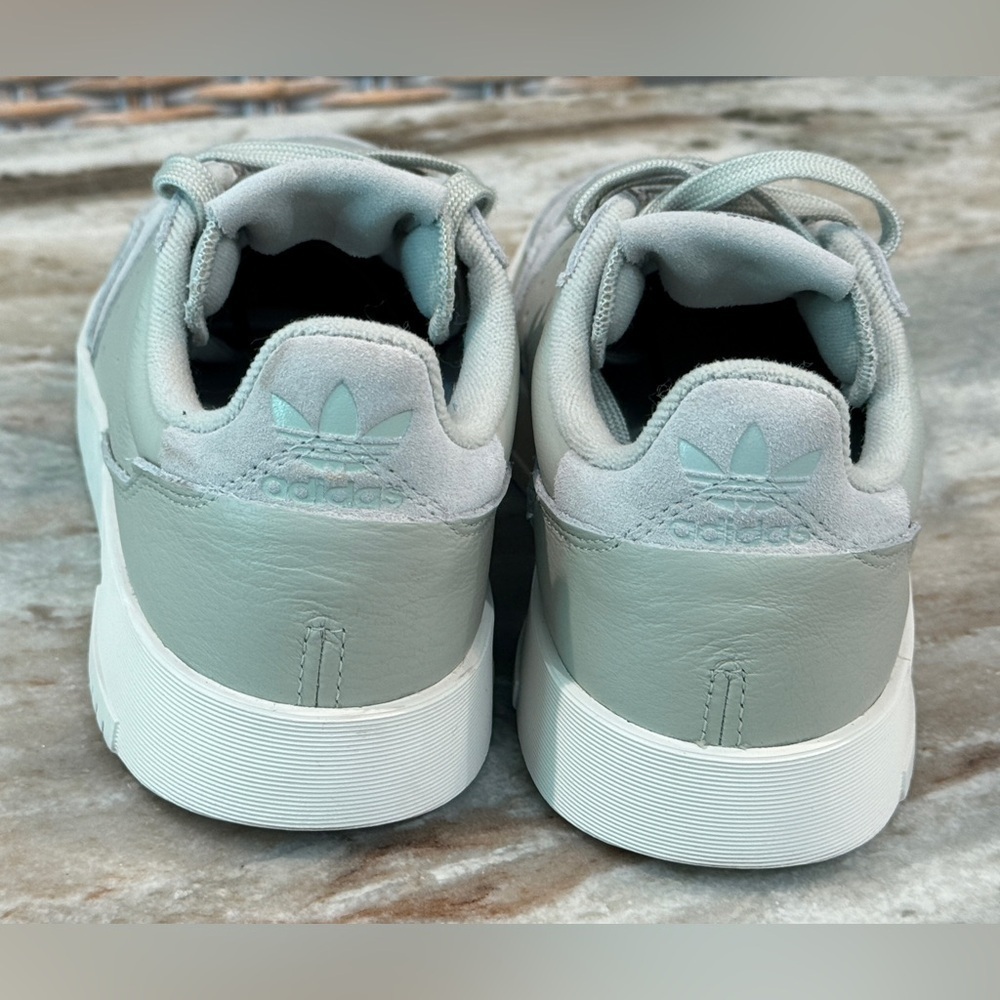 Women’s ADIDAS Supercourt ash silver leather sneakers- Size 7.5 - Picture 6 of 9